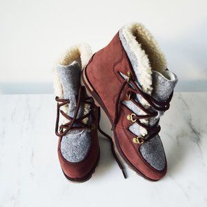 SOREL Winter Boots. Size 6